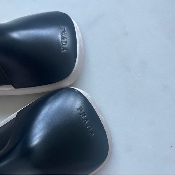 Vintage Prada Satin Mules White Black Bows 38.5 Square Toe Pumps Heels Slip On - Picture 9 of 12